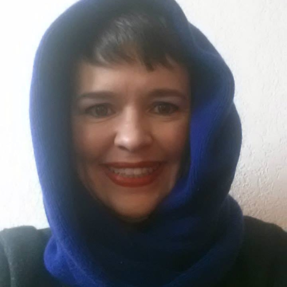 Meet your Posher, Sharon
